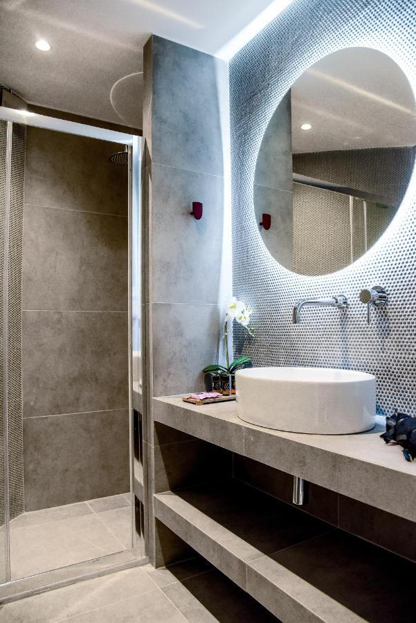 Central44 Wow Casual Suite Athens Exterior photo
