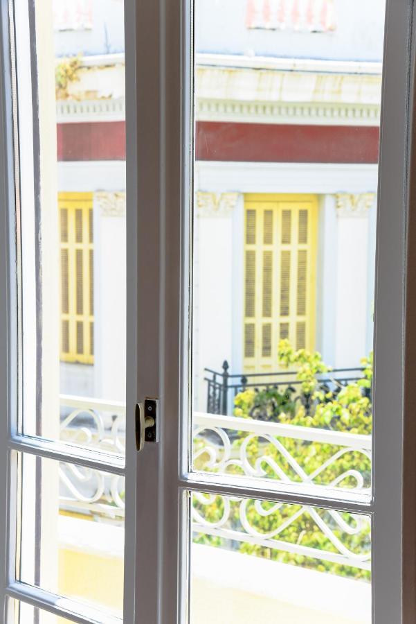 Central44 Wow Casual Suite Athens Exterior photo